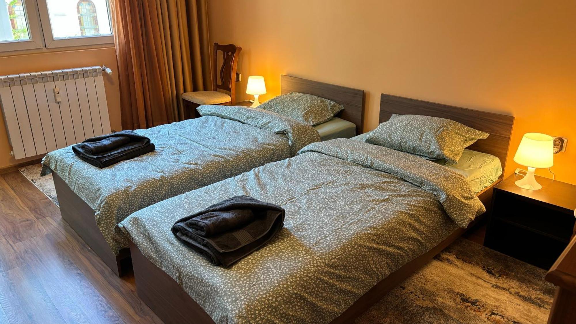 Quiet 2 Bedrooms Downtown Apart София Экстерьер фото